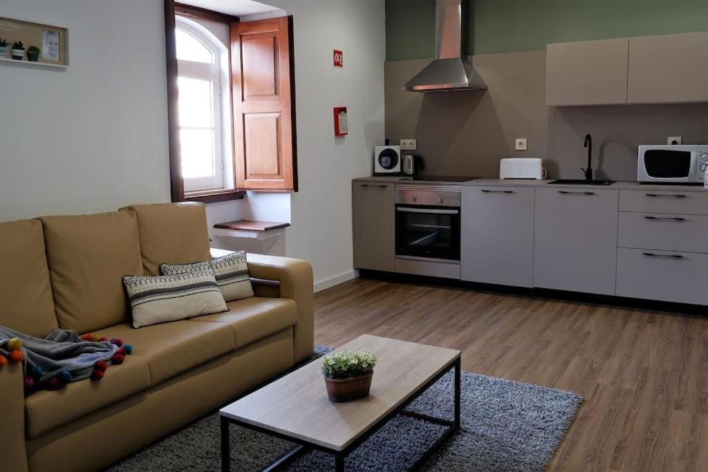 O Cantinho Do Colegio - Dourocollege Apartment *